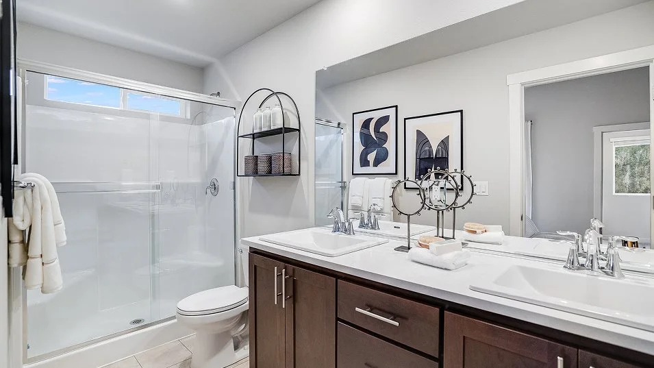 Tumalo Owner's Suite Bathroom