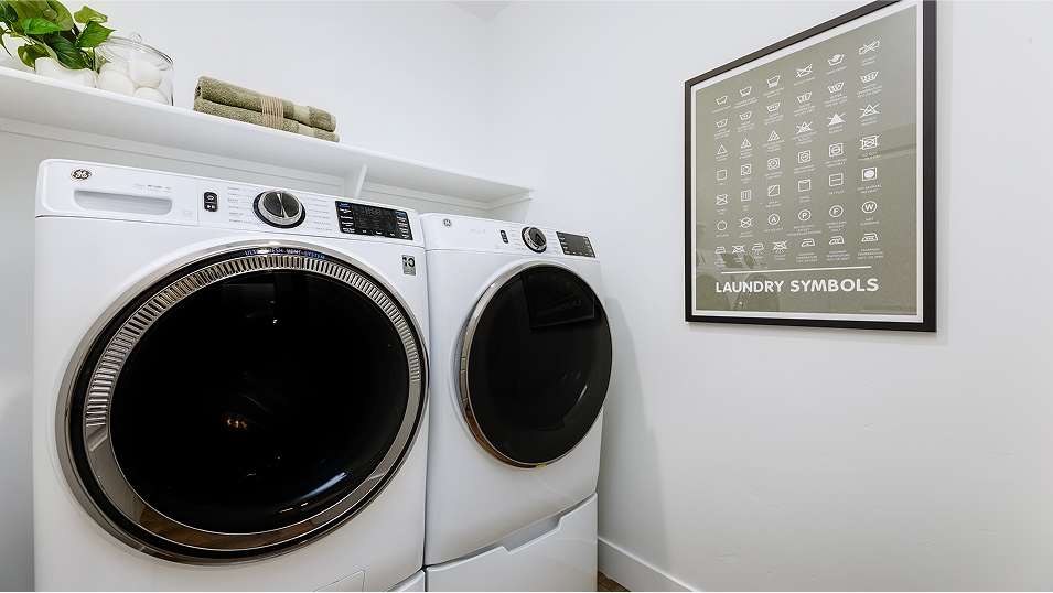 2350 Plan2350 Laundry F1