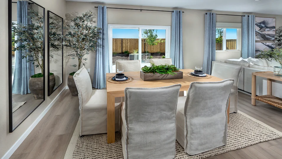 Sierra Heights Res2 Dining F1