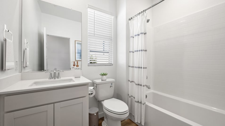 Bennett Bathroom 2