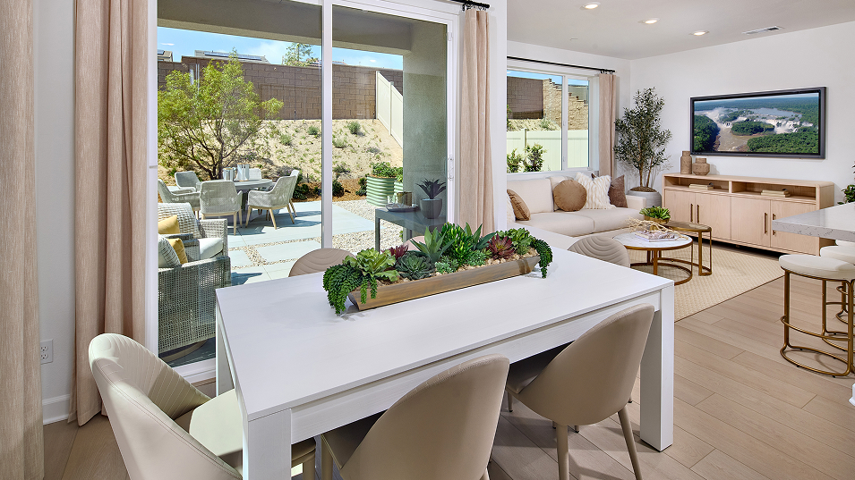 Anden Escaya Res3 Dining 1of2 F1