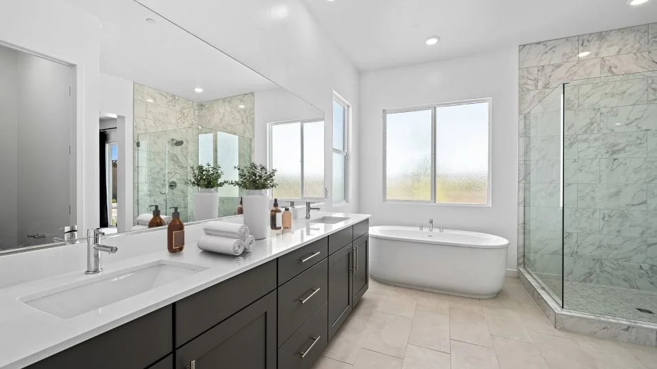 Leighton next gen owners bath