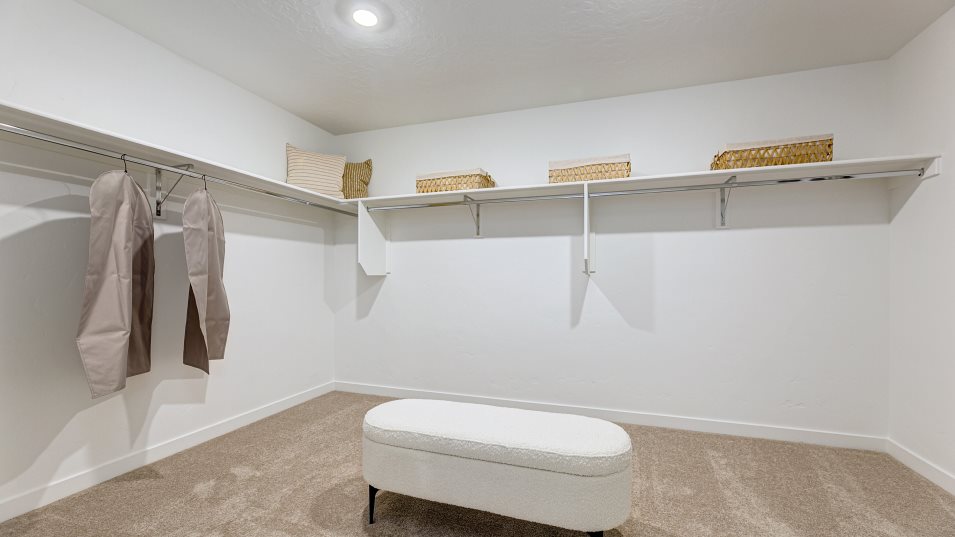 Plan 2116 Owner's Suite