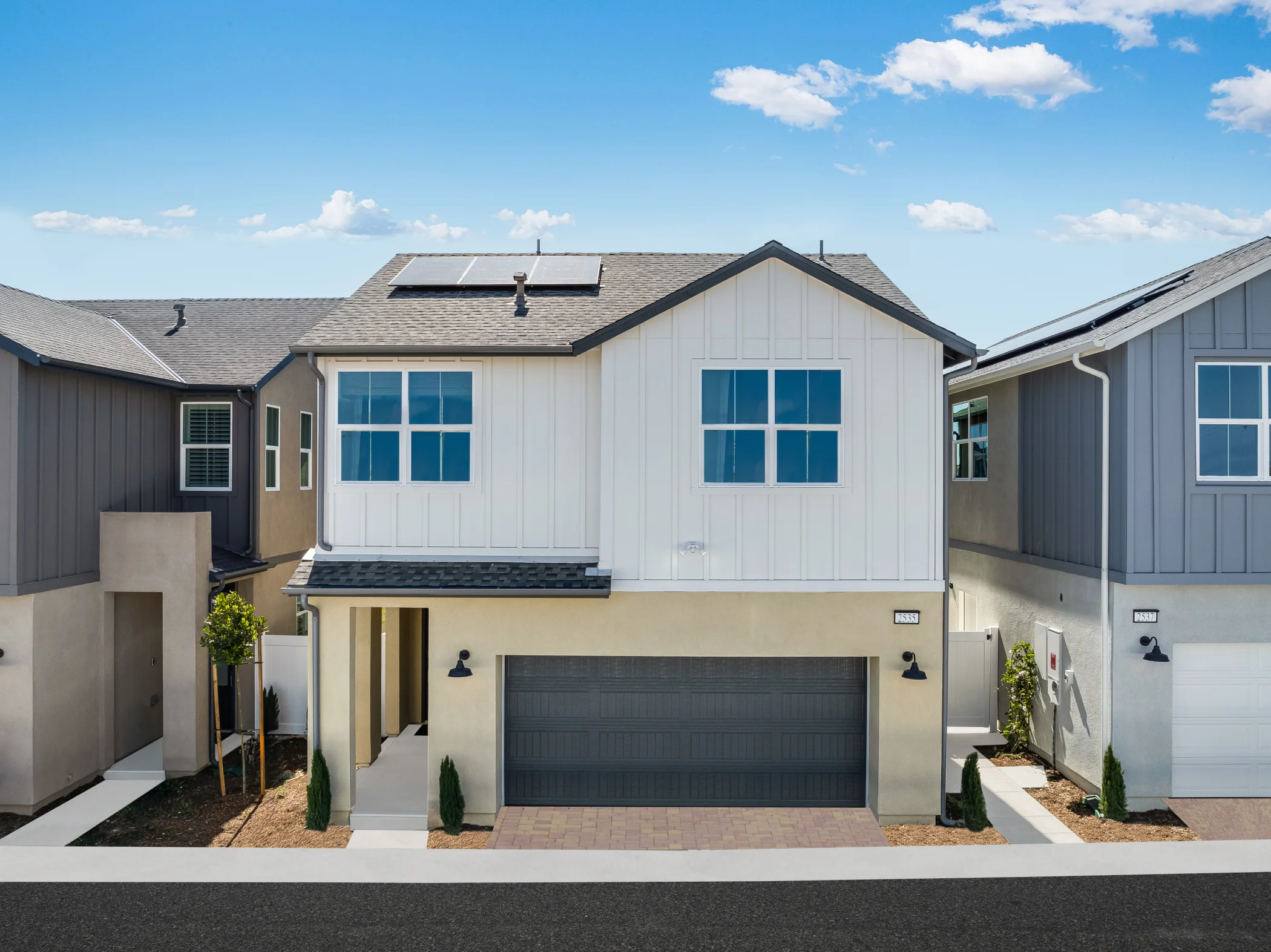 Luxe Nuvo Parkside Res2 Exterior 1of2