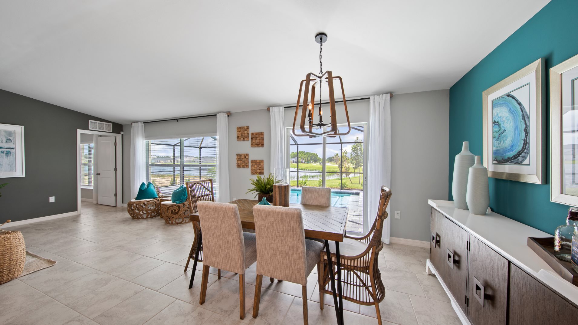 Hartford Dining Room