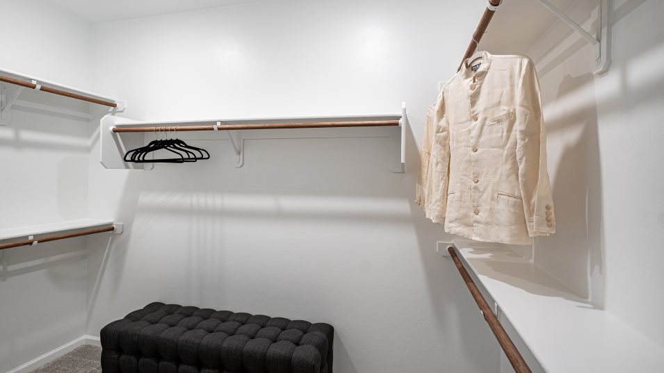 walk in closet