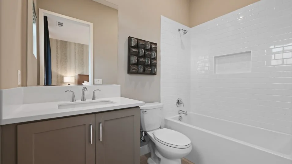 Residence 2 Bathroom 2