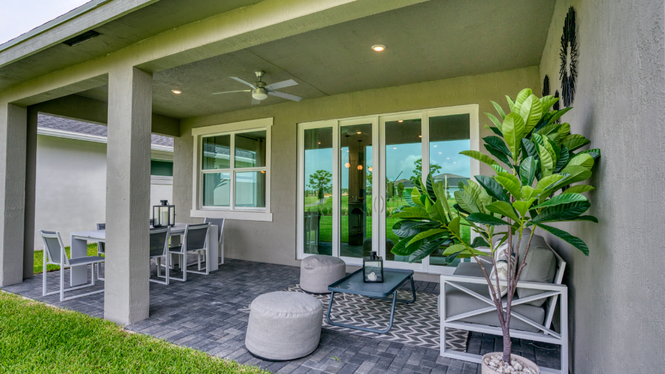 2677 Periwinkle Covered Lanai 1of2 F1 061325