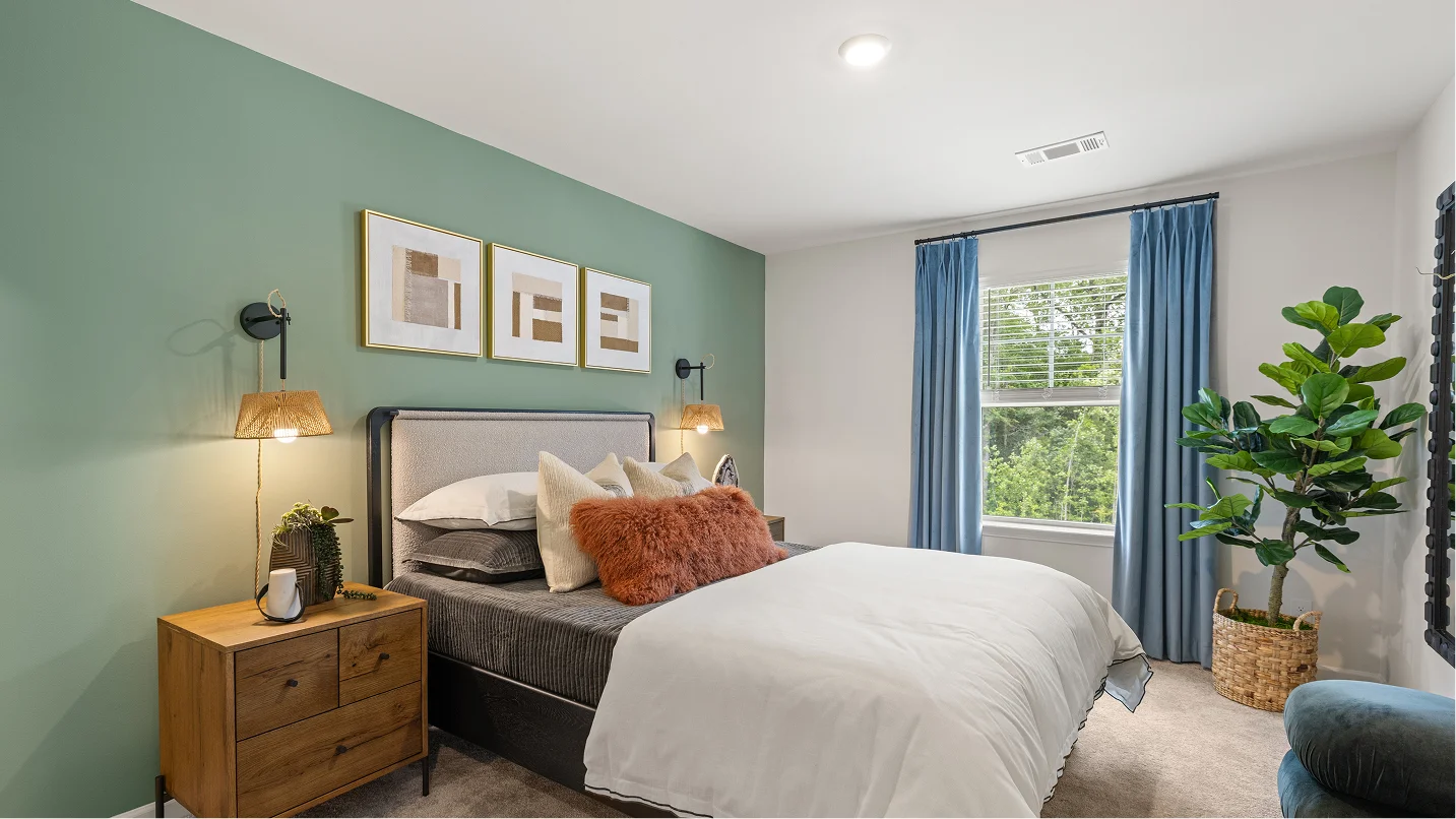 4257 Hawkins Bed2 1of2 F2 Base3 081325
