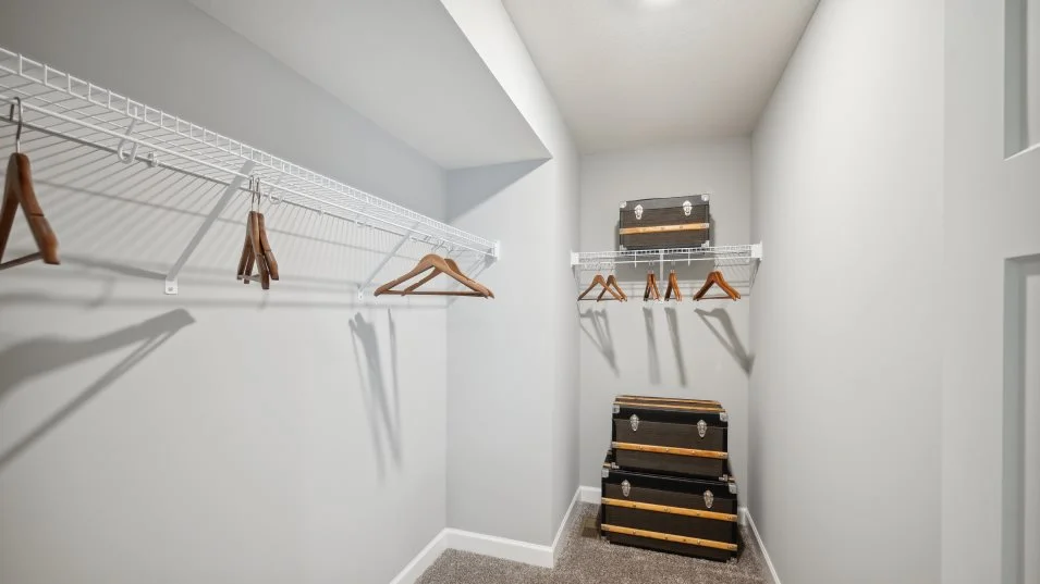 Alden II owners walk in closet