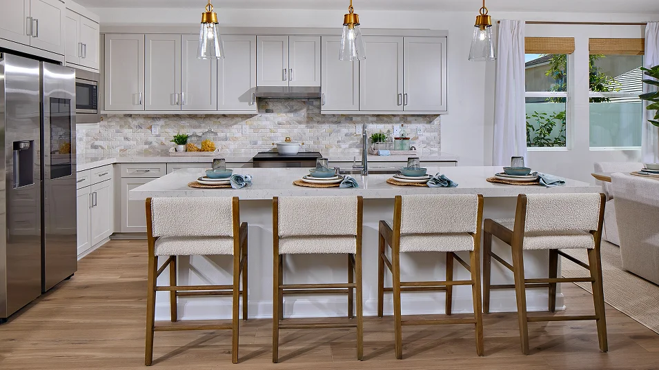 Monterey North River Farms Res3 Kitchen 1of3 F1