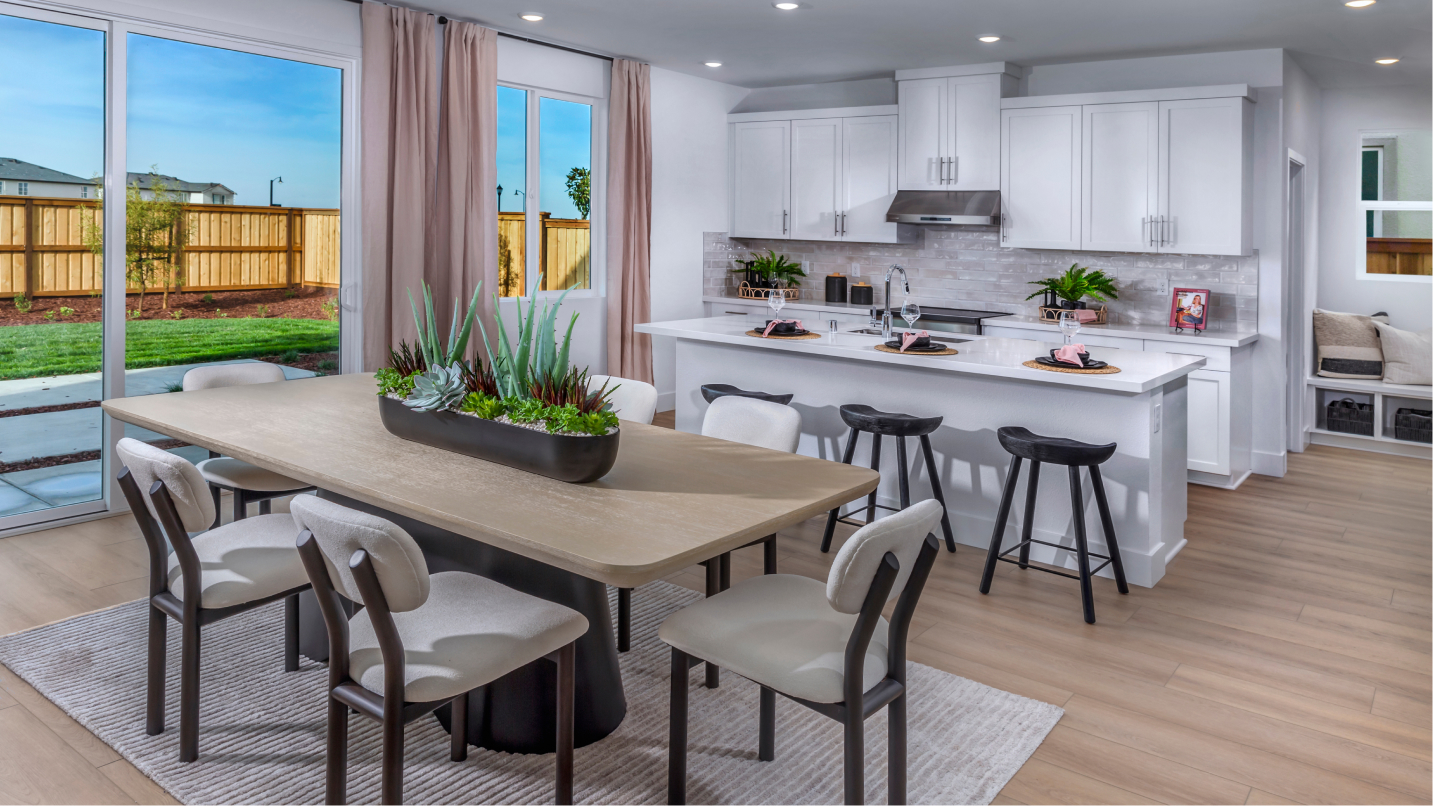 Turano Lakeshore Res2 Dining F1