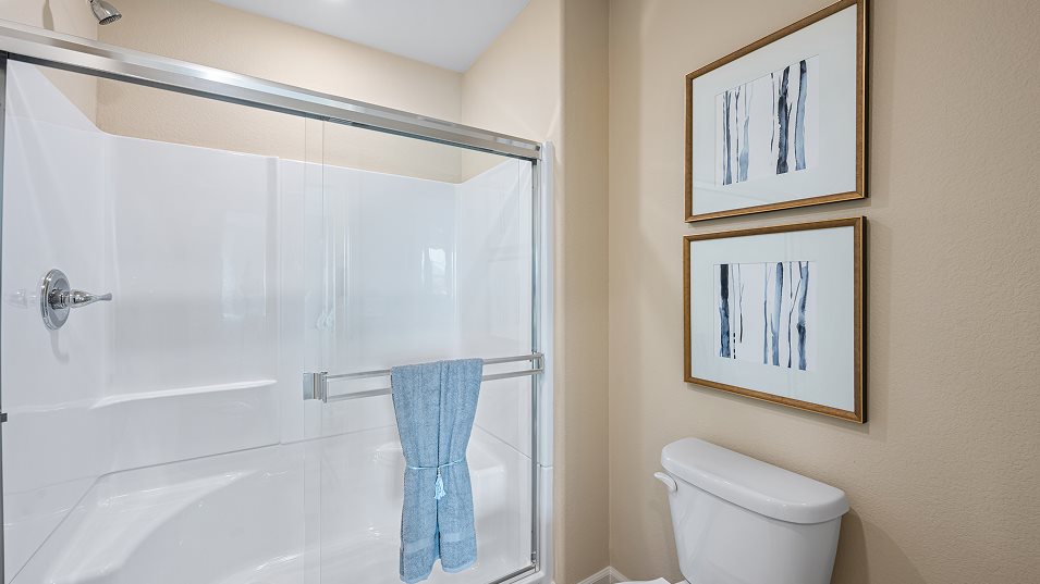 Alma Owner's Suite Bathroom
