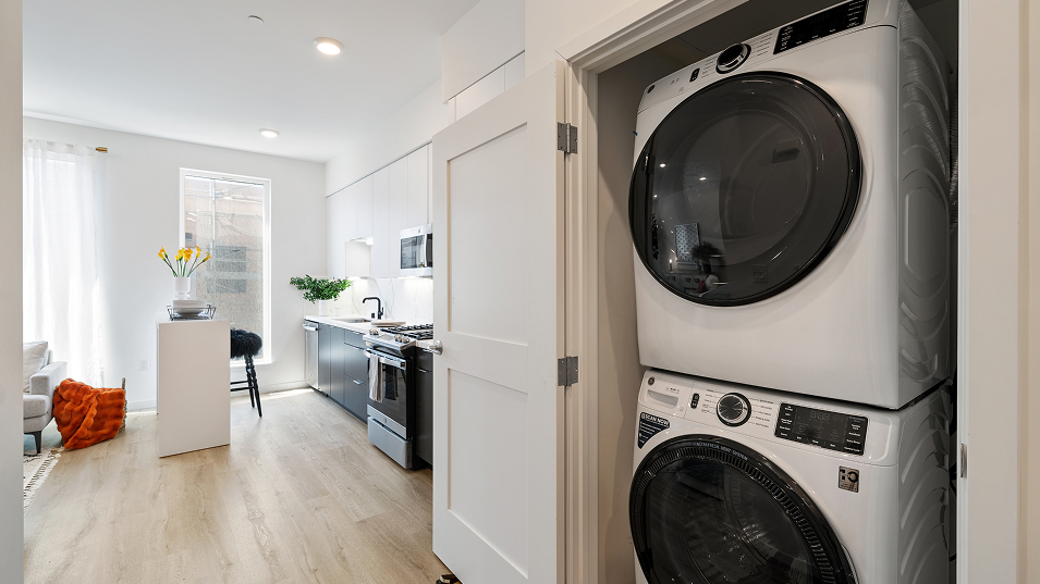 Madison Shipyard 405 Laundry F1 Base7