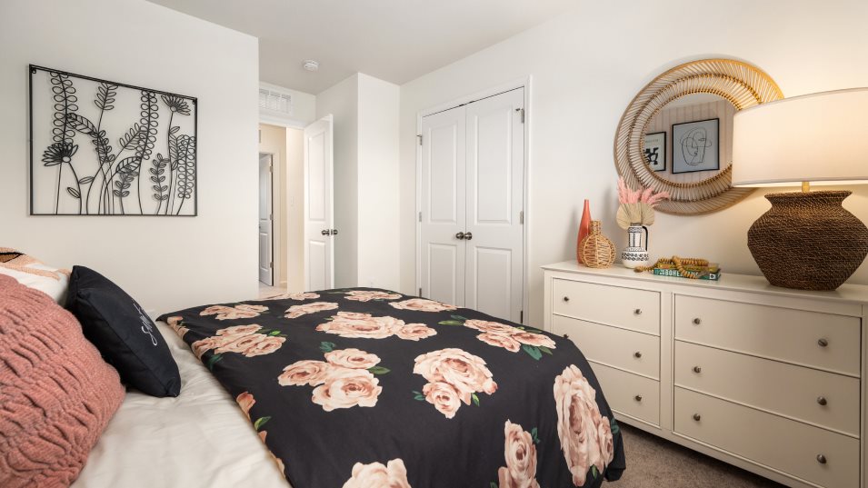 Charleston Bedroom 2