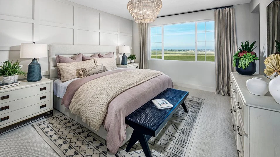 Furnished owner's suite bedroom