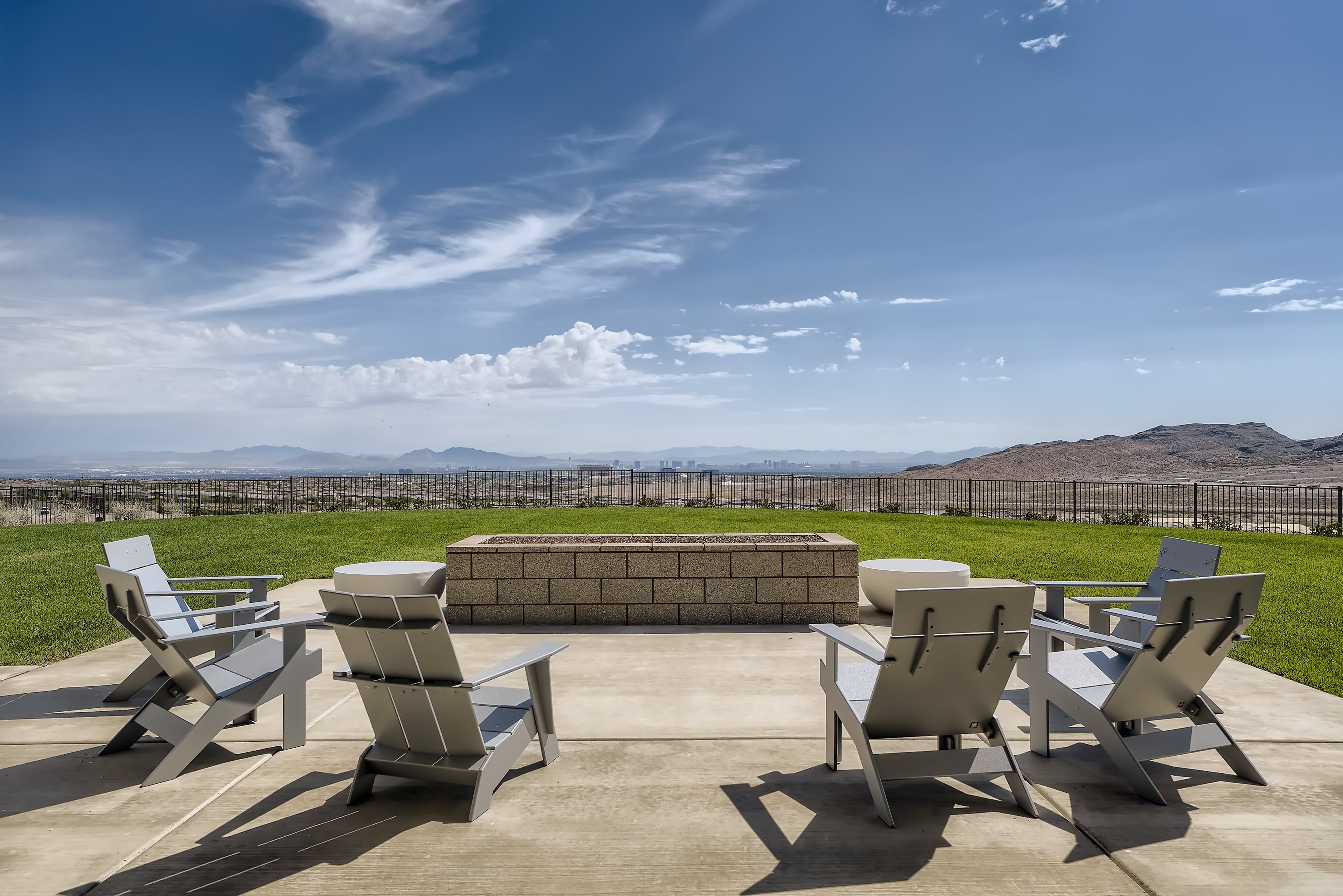 Heritage Stonebridge Clubhouse Views