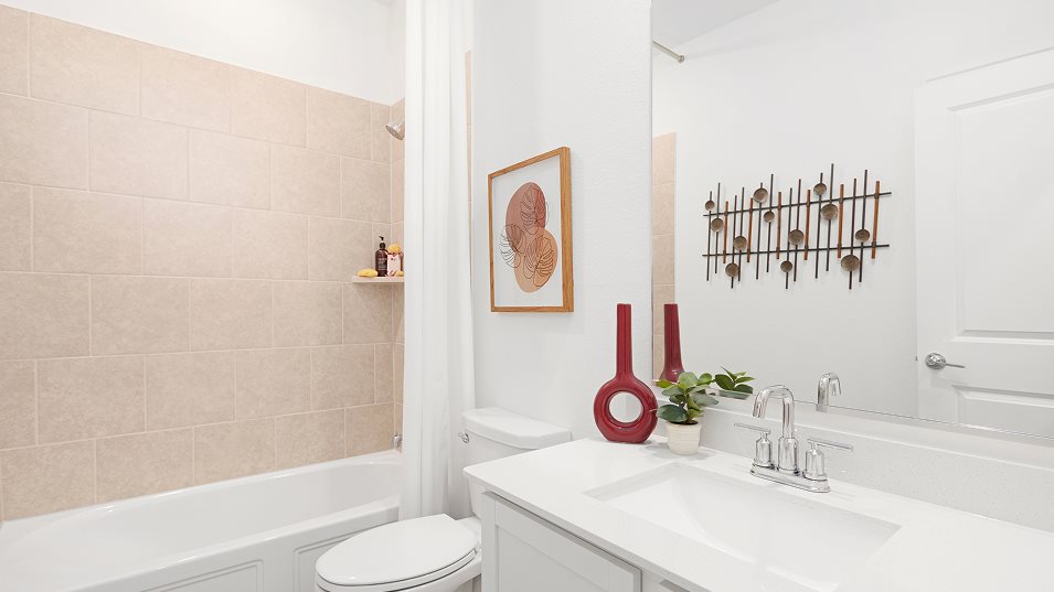 Rosso Bathroom 2