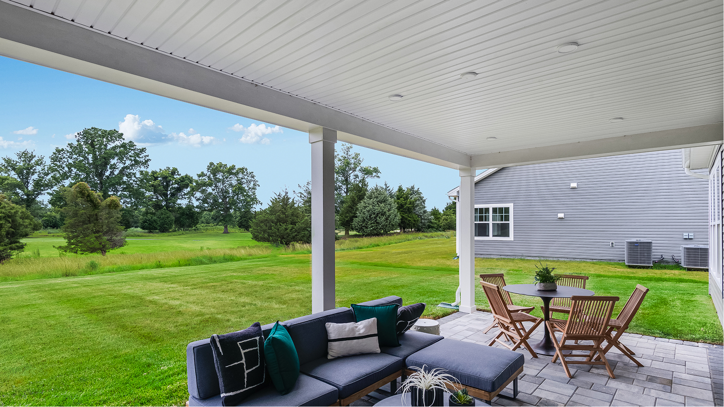 2540 Clearwater Opt Patio 1of3 F1 081925