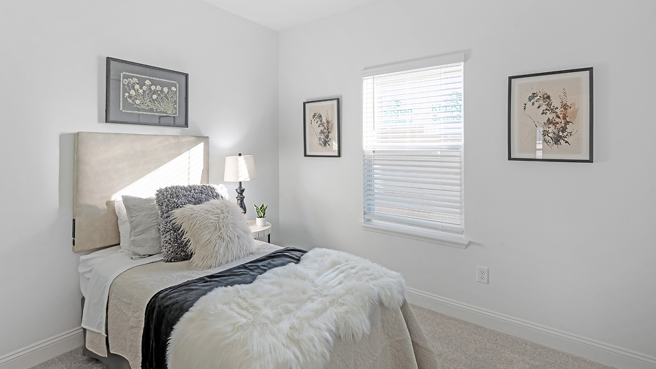1774 Kate II Bed3 1of2 Base2 042425