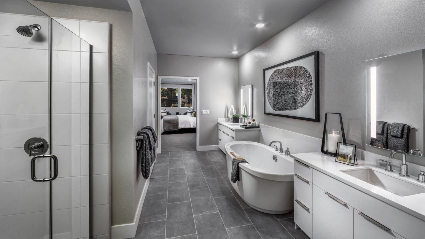 The Brant Res E312 Owners Bath 