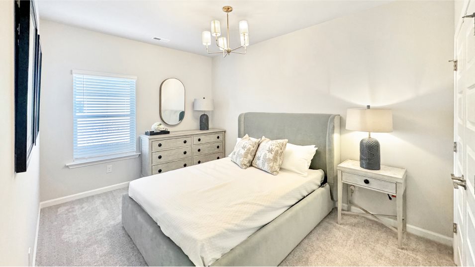 Charle II bedroom 4
