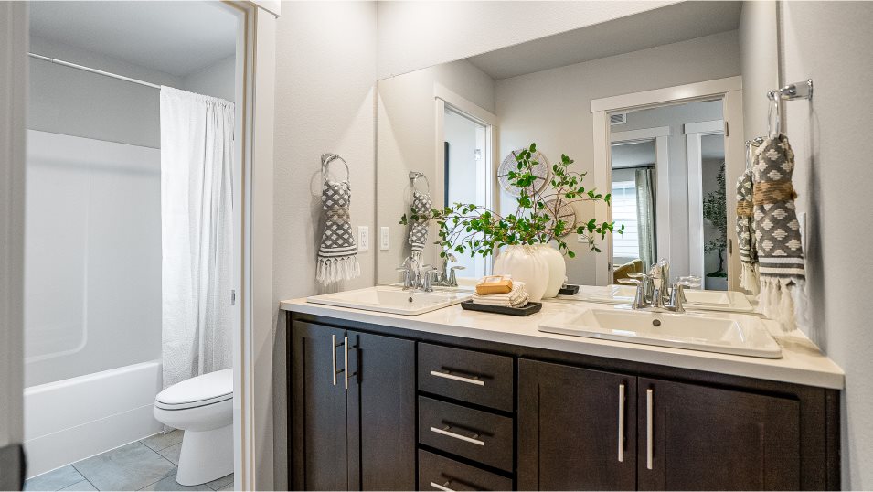 Clark Bathroom 2