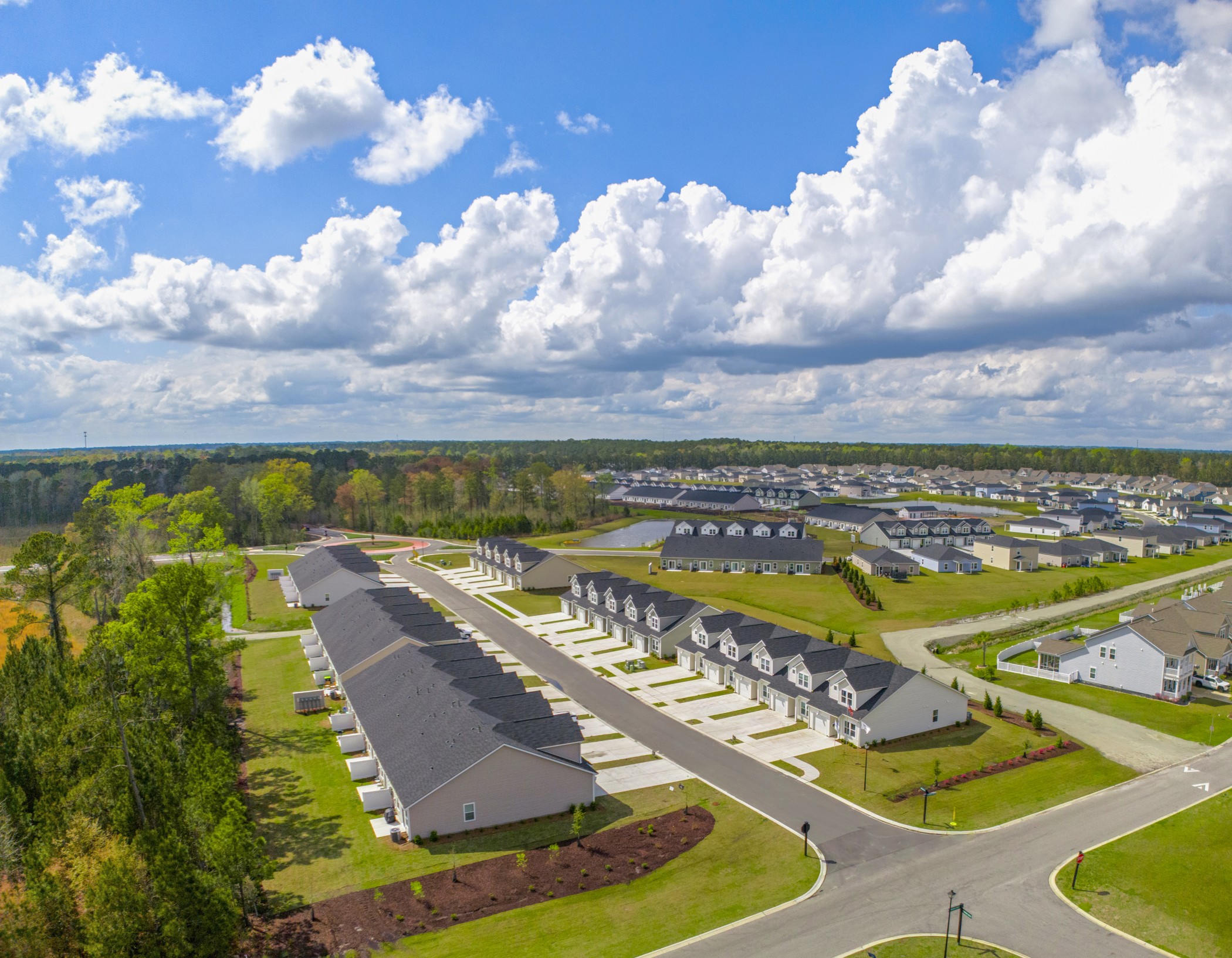 Townhomes Forestbrook Aerial (1)