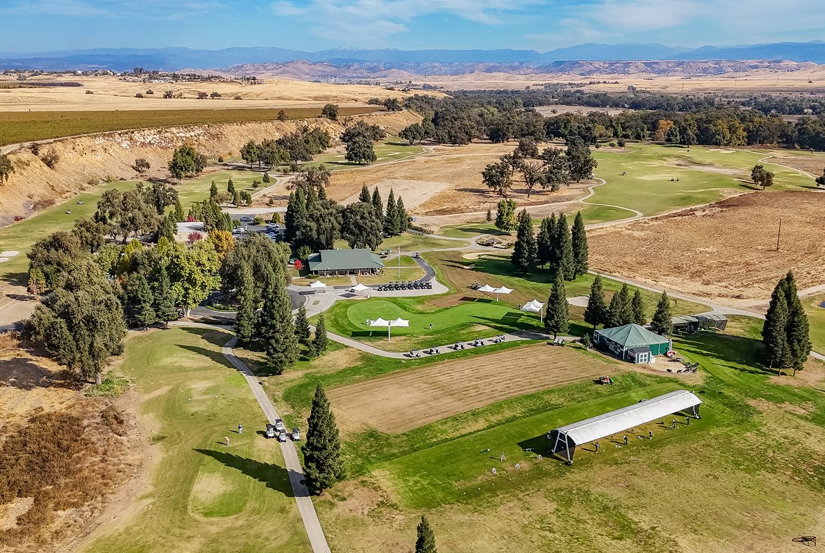 Dragonfly Golf Club