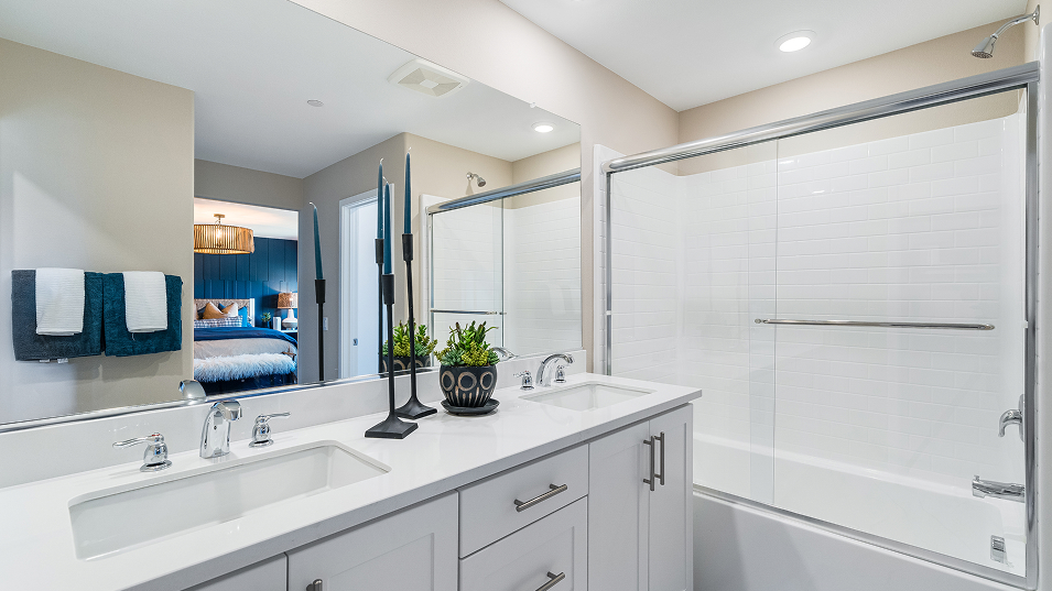 Armonia Legado Res3 Owners Bath F2