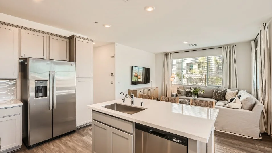 Rhett Kitchen