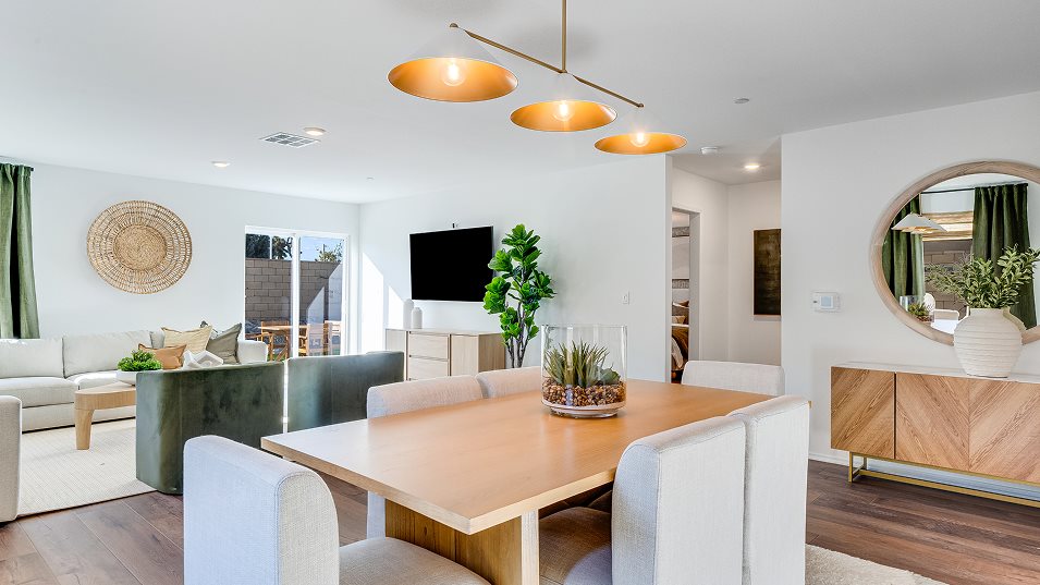 Solstice Res 2 Dining Room