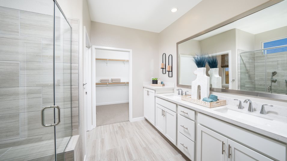 Residence 1779 owners bathroom 