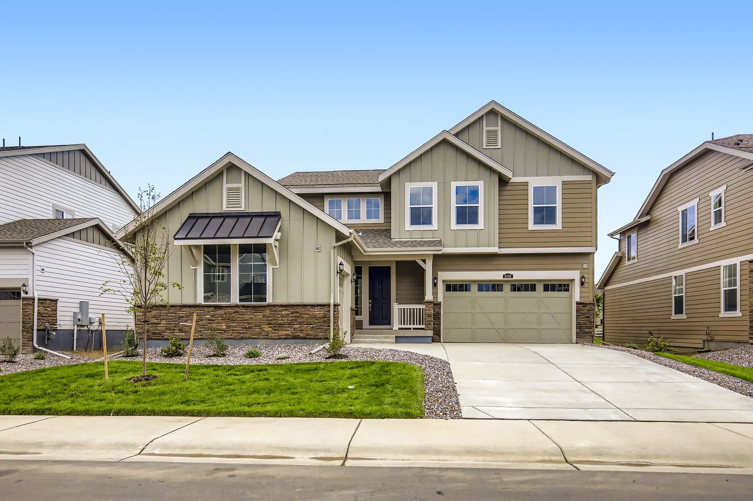 3176 Ironton Dr Exterior Front
