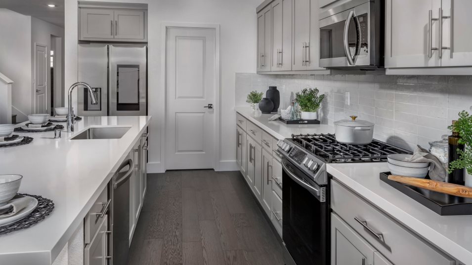 Residence 4 Kitchen Cabinet
