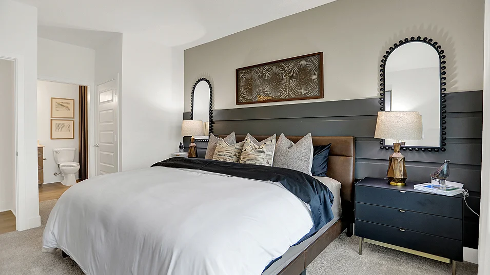 9251 Patoka Bed2 2of3 F1