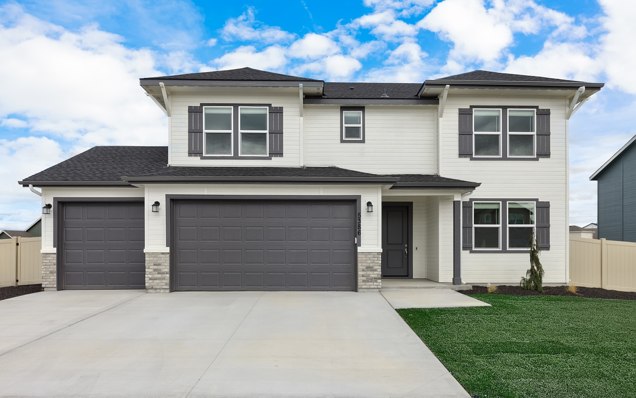 Terrace Falls Plan2949 H S0703 Exterior 1of2