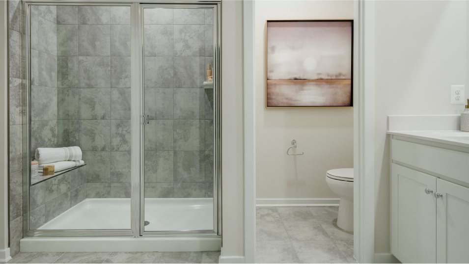 Lexington Owners Bath