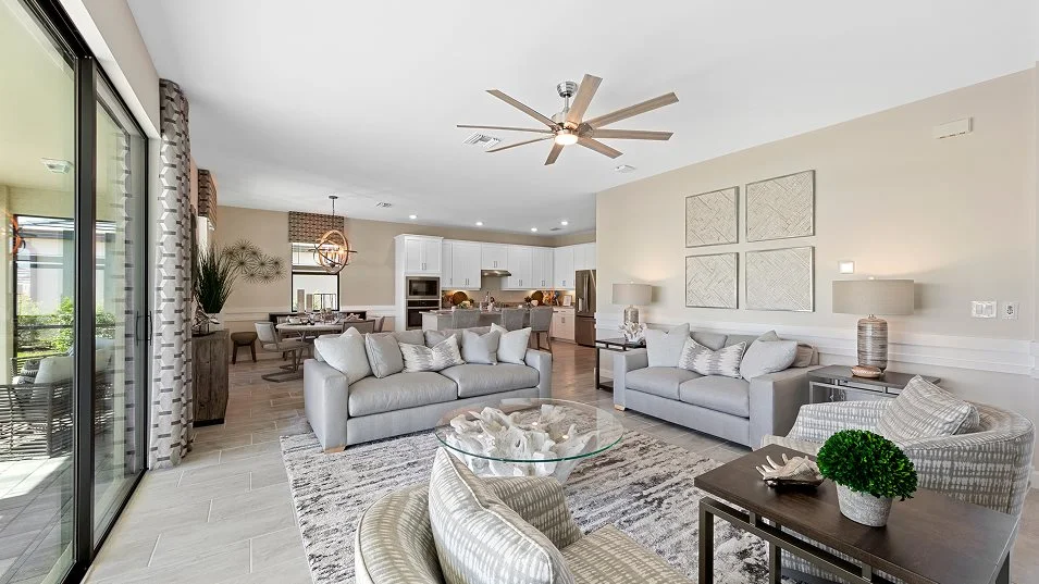 National plan family room