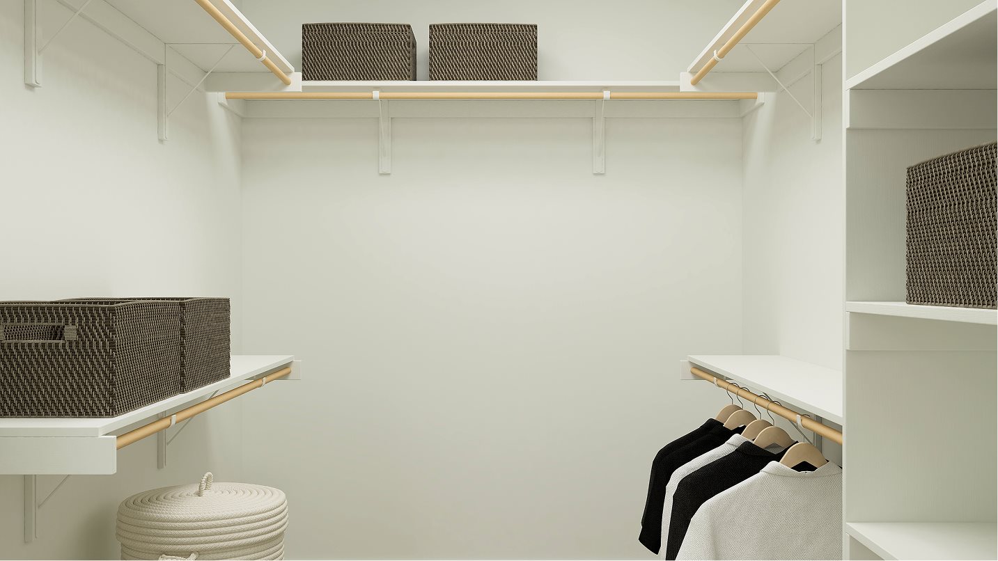 Cheyenne Owner's Suite Walk In Closet