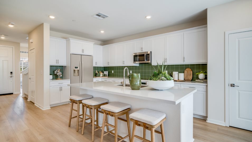 Marquise Sunstone Res 3 Kitchen