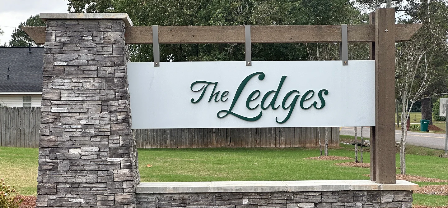 The Ledges Amenity Monument