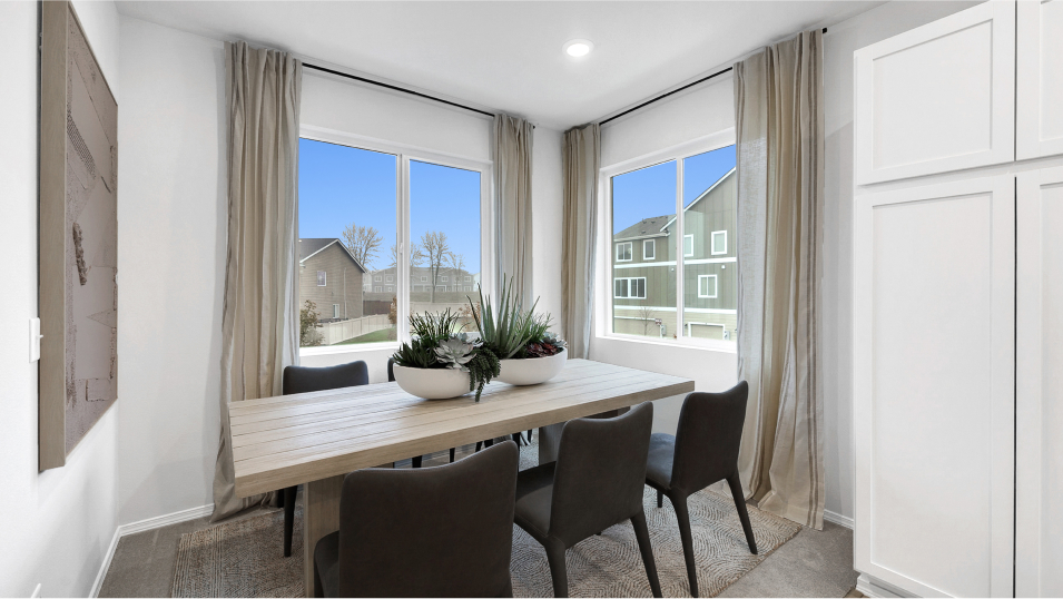 1684 Yarrow Dining Room F2