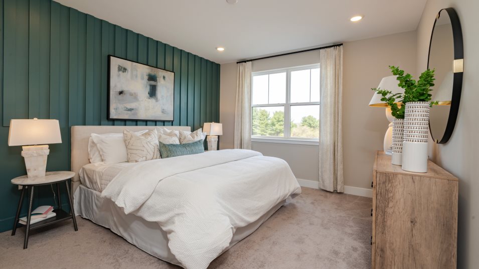 Collins owner's suite