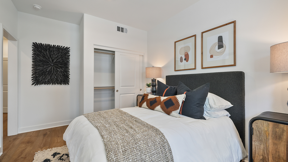 Crest Metro Heights Res3 X Bed4 3of3 F1