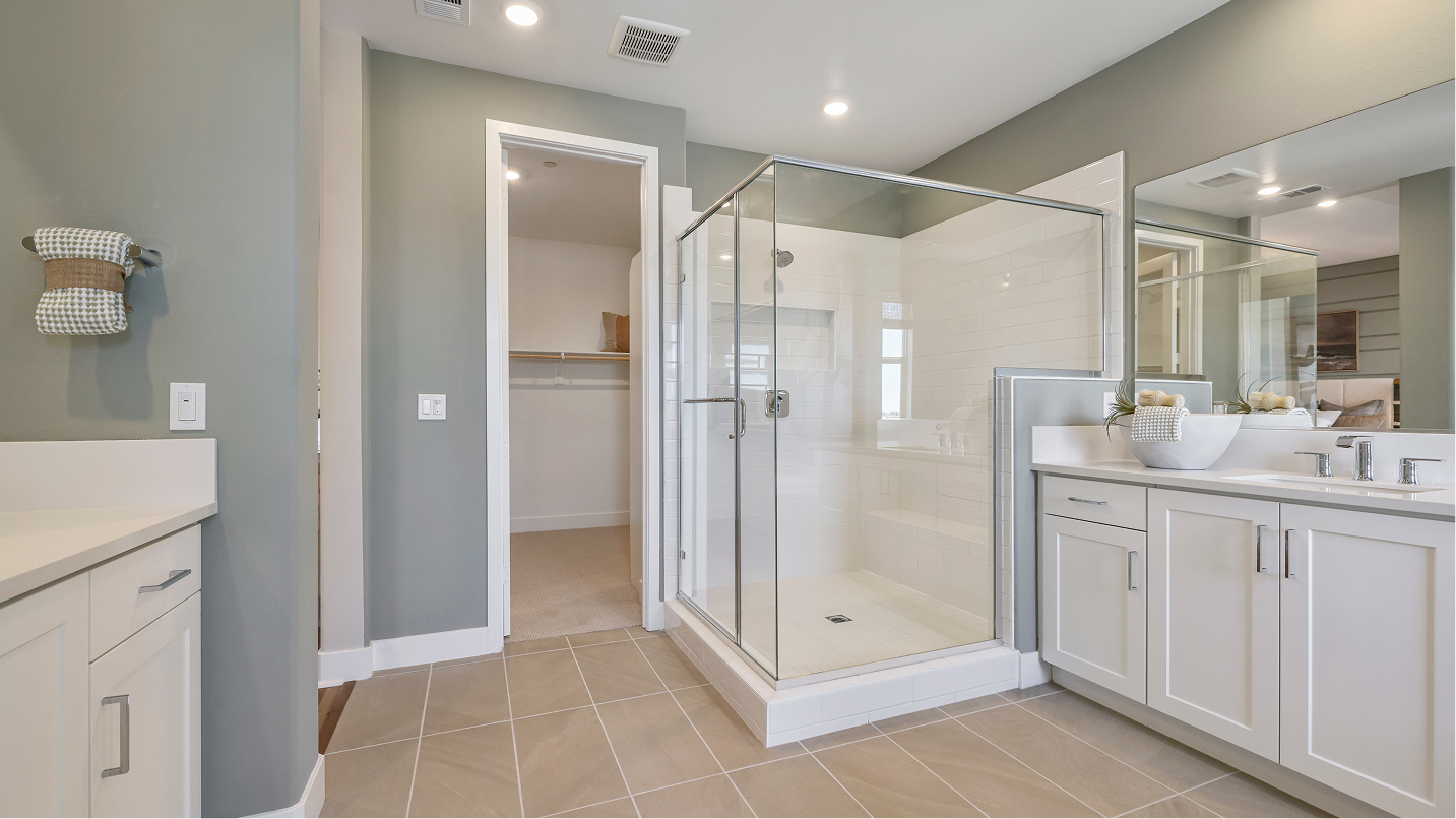 Ridgeview Metro Heights Res2 A Owners Bath 5of5 F2