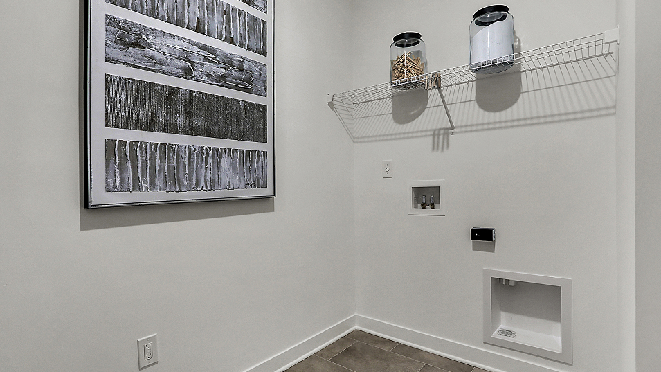 4233 Briarwood Laundry F1