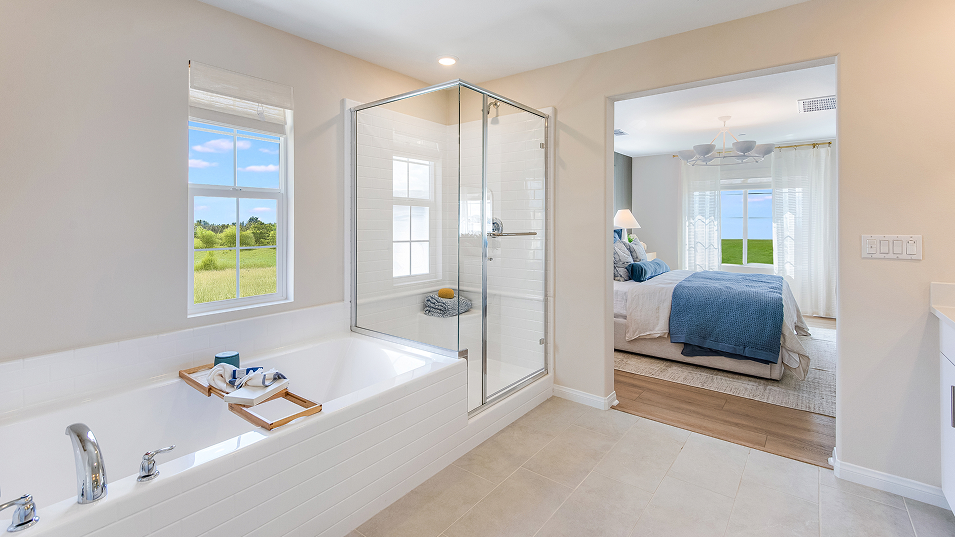 Runway Renaissance Res3 Owners Bath 2of3 F2