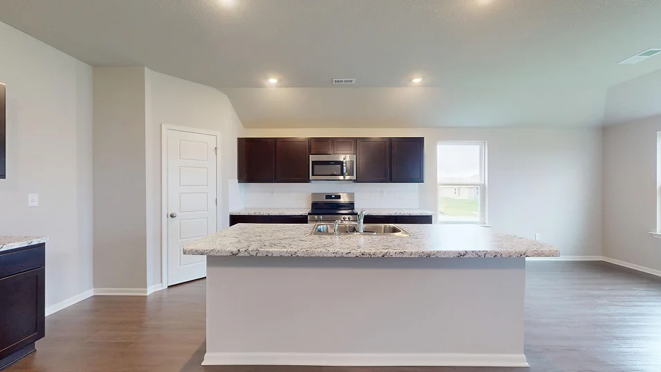 Taylor Core G300 Glenwood Kitchen 1of2 Matterport F1 Base2