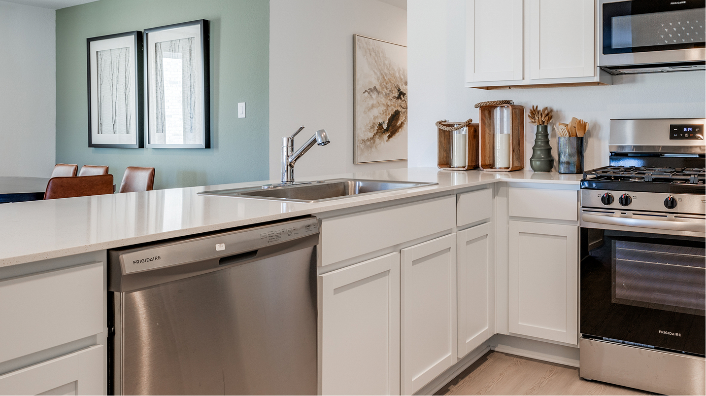 Kitchen Quartz Countertop